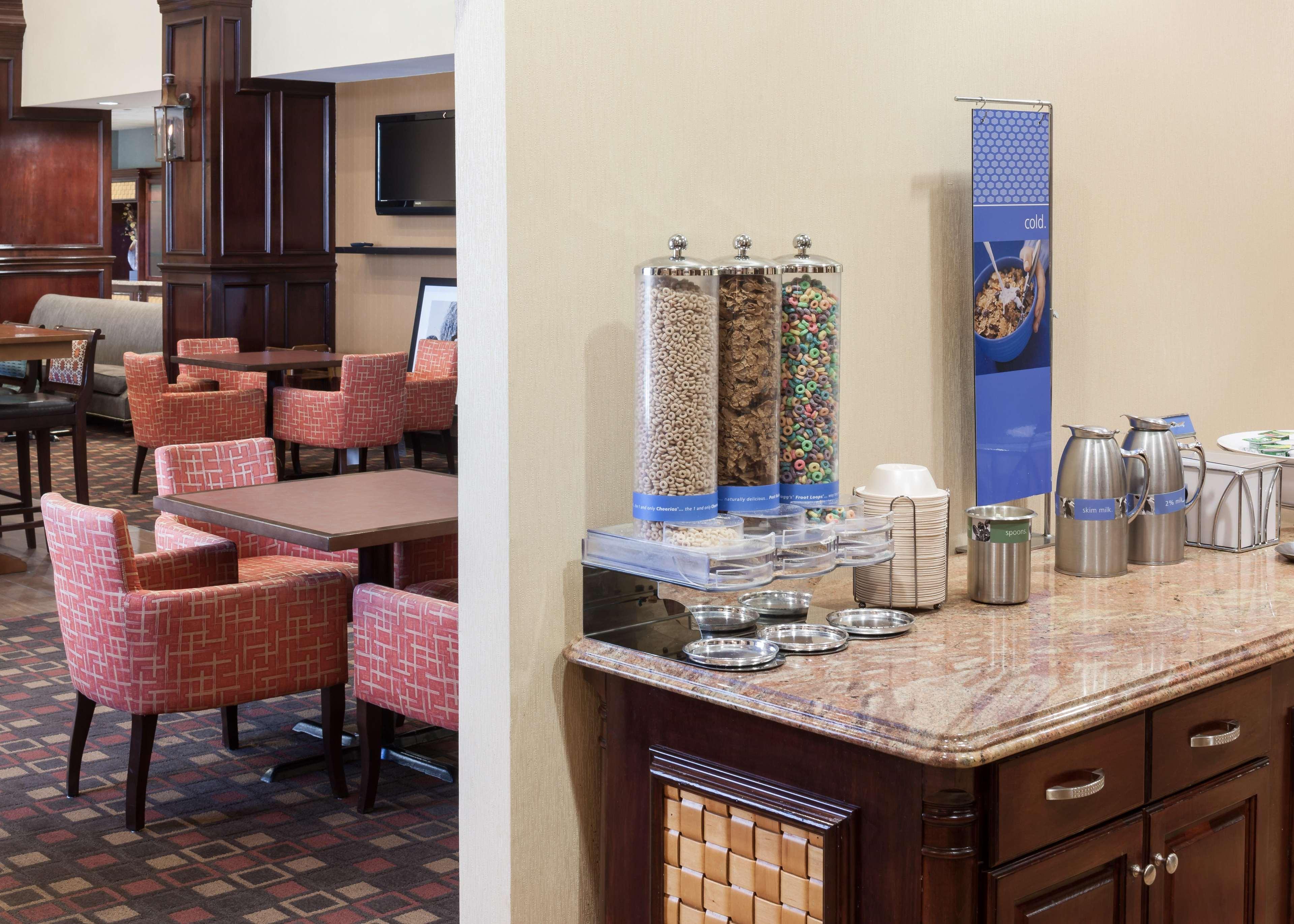 Hampton Inn & Suites Dallas-Arlington-South Ngoại thất bức ảnh