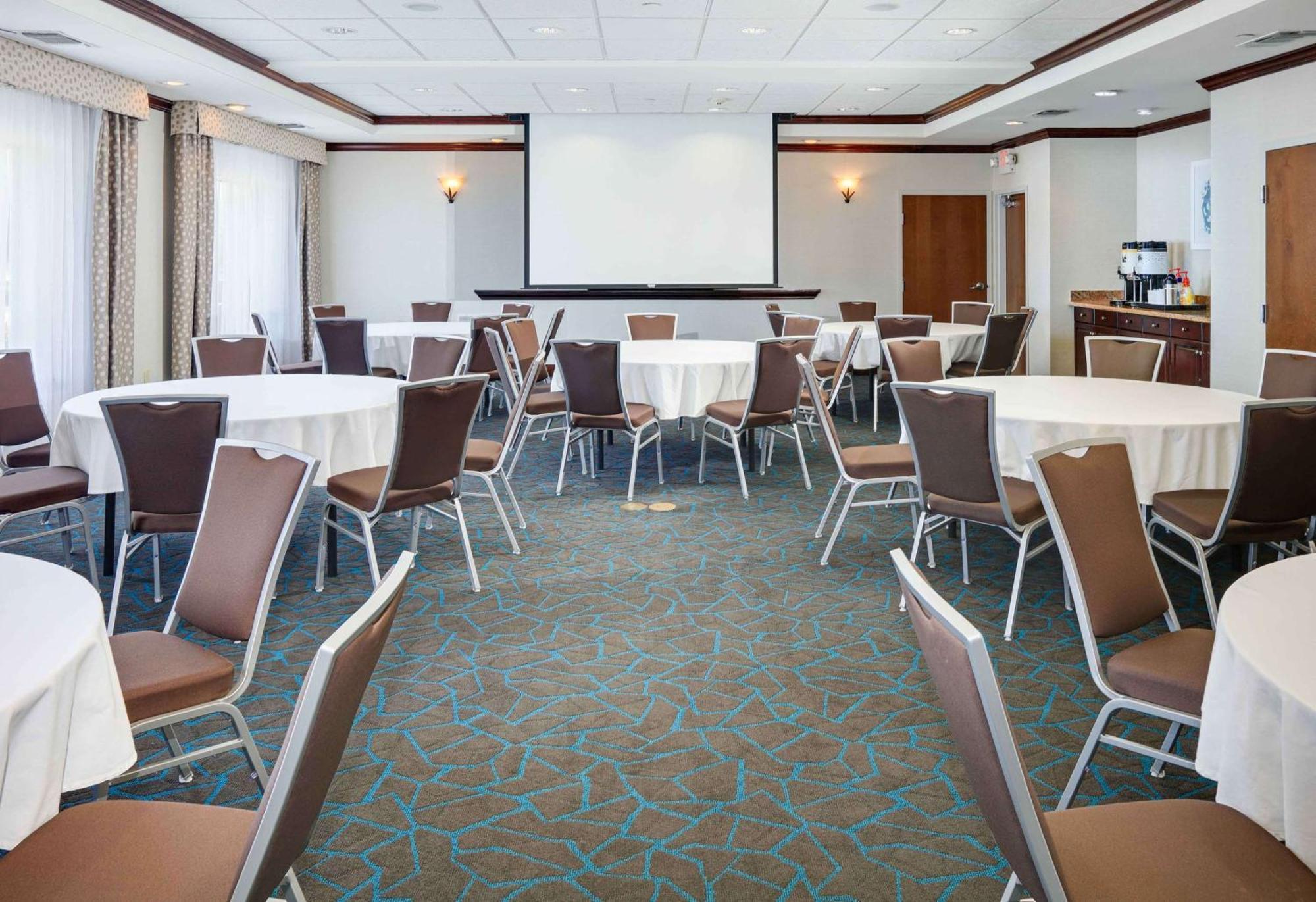 Hampton Inn & Suites Dallas-Arlington-South Ngoại thất bức ảnh
