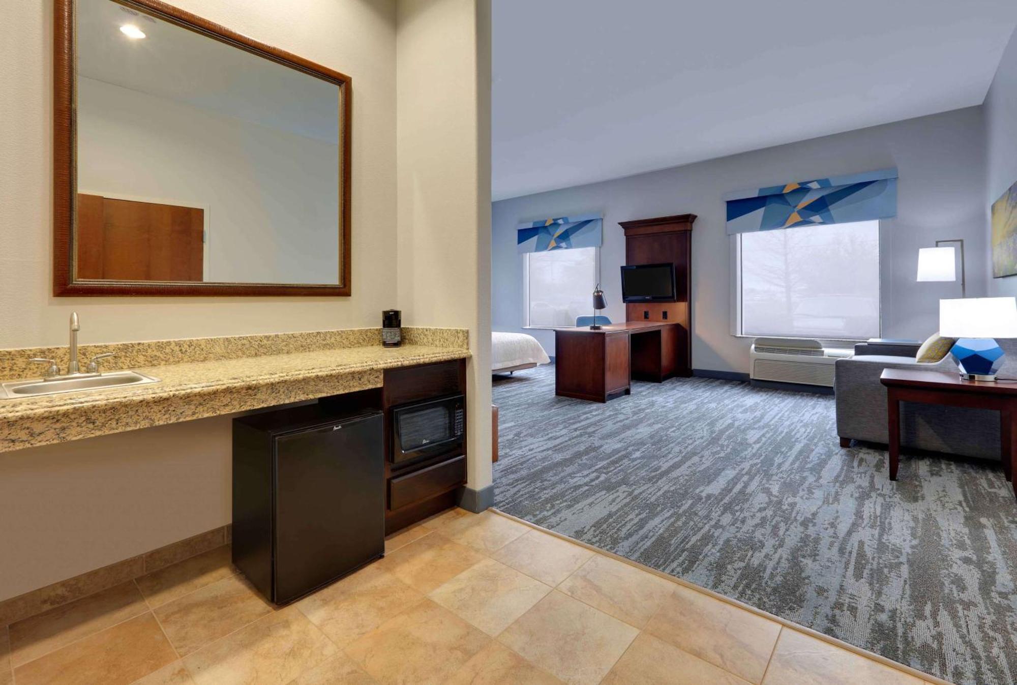 Hampton Inn & Suites Dallas-Arlington-South Ngoại thất bức ảnh