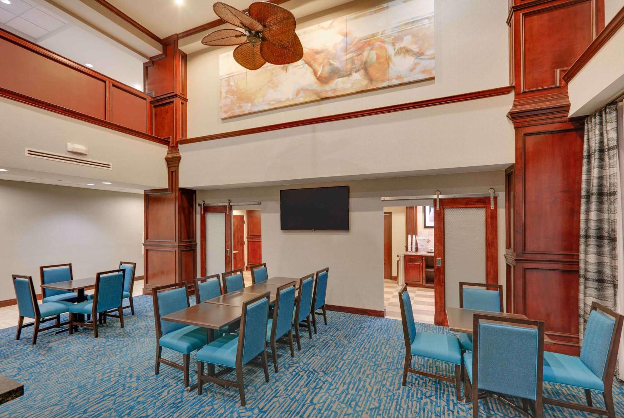 Hampton Inn & Suites Dallas-Arlington-South Ngoại thất bức ảnh