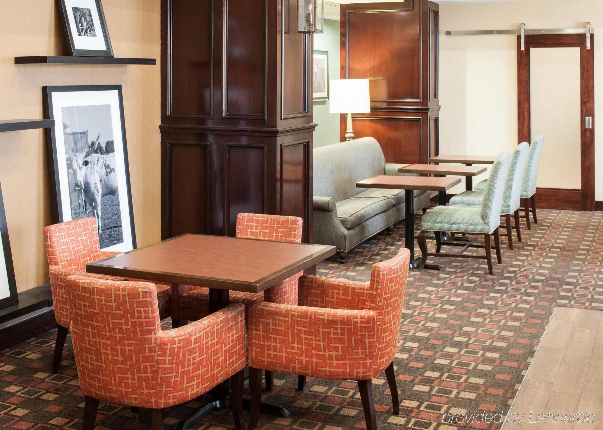 Hampton Inn & Suites Dallas-Arlington-South Ngoại thất bức ảnh